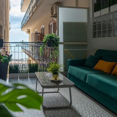 Neryhome Giardini-Naxos