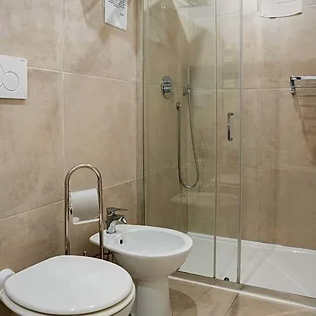 Nery Bed & Breakfast 4*