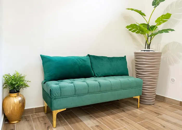 Bed and breakfast Nery 4*