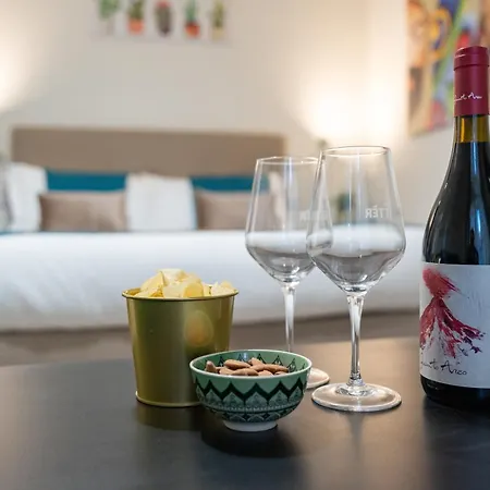 Nery Джардіні-Наксос