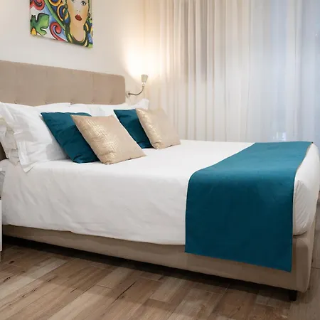 Nery Готель типу 